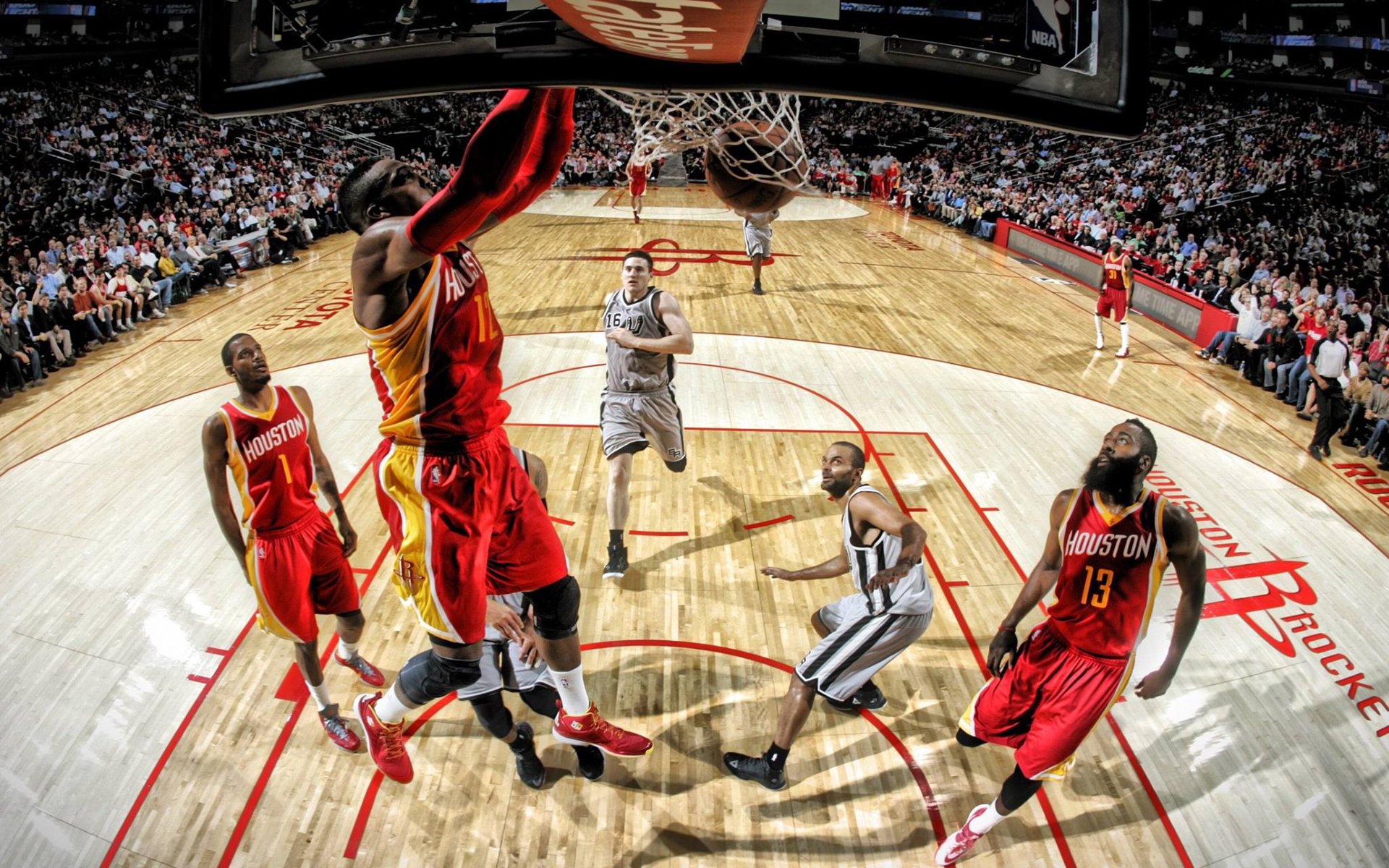 霍勒迪一战封神?当山西男篮遇上NBA活塞,他成了最意想不到的破局者